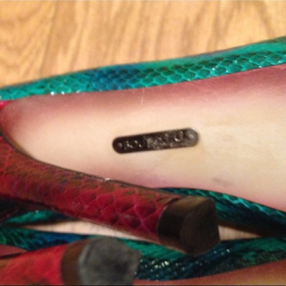 Snakeskin Textured Multi Color Open Toe Pumps - Picture 2 of 8